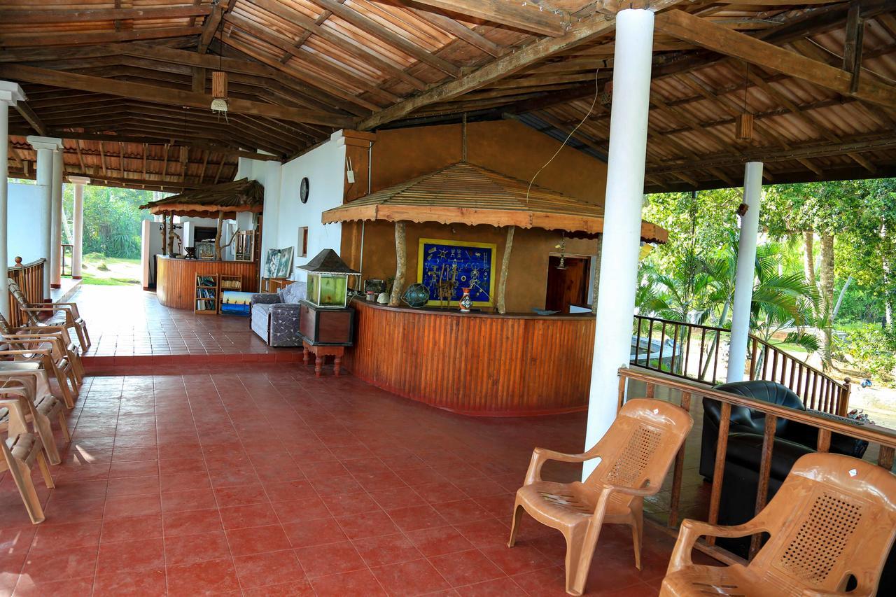 Darwins Beach Resort Tangalle Kültér fotó